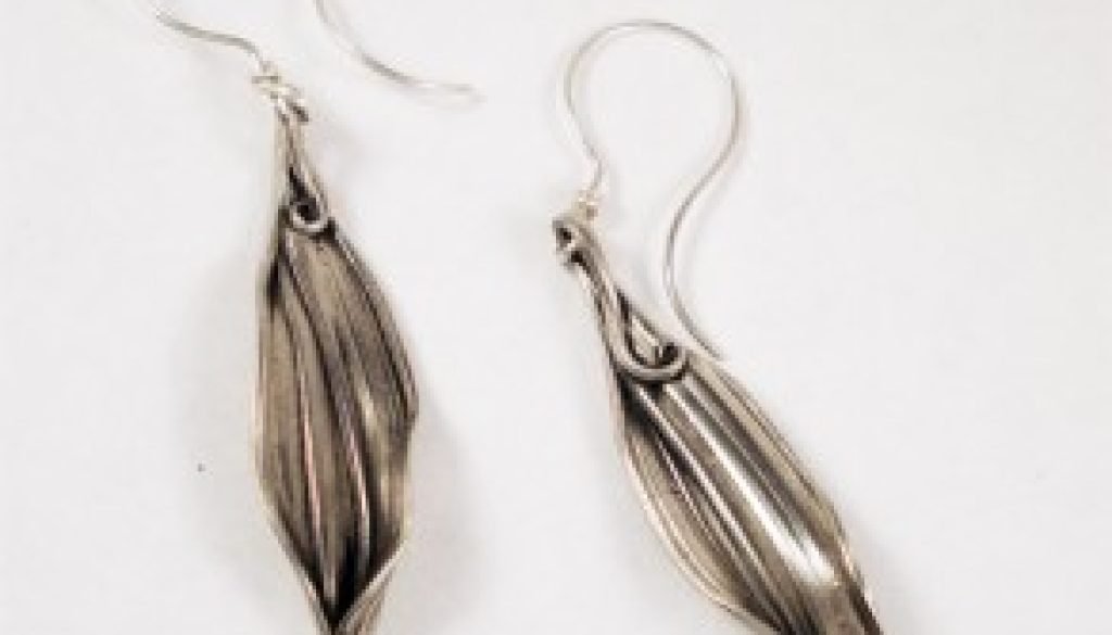 mitsuro_leaf_earrings002