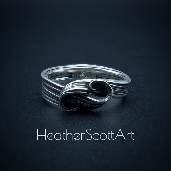 Mitsuro Double Swirl Ring Size 7.5