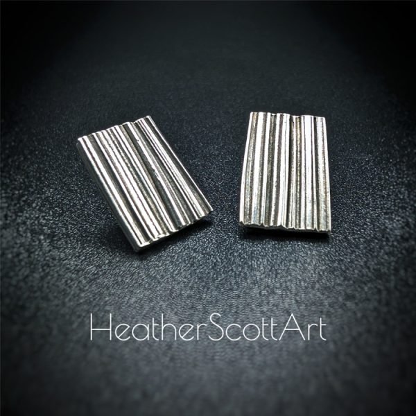 Mitsuro Stud Earrings